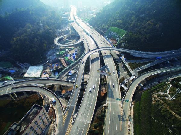 貴陽市黔春大道道路工程