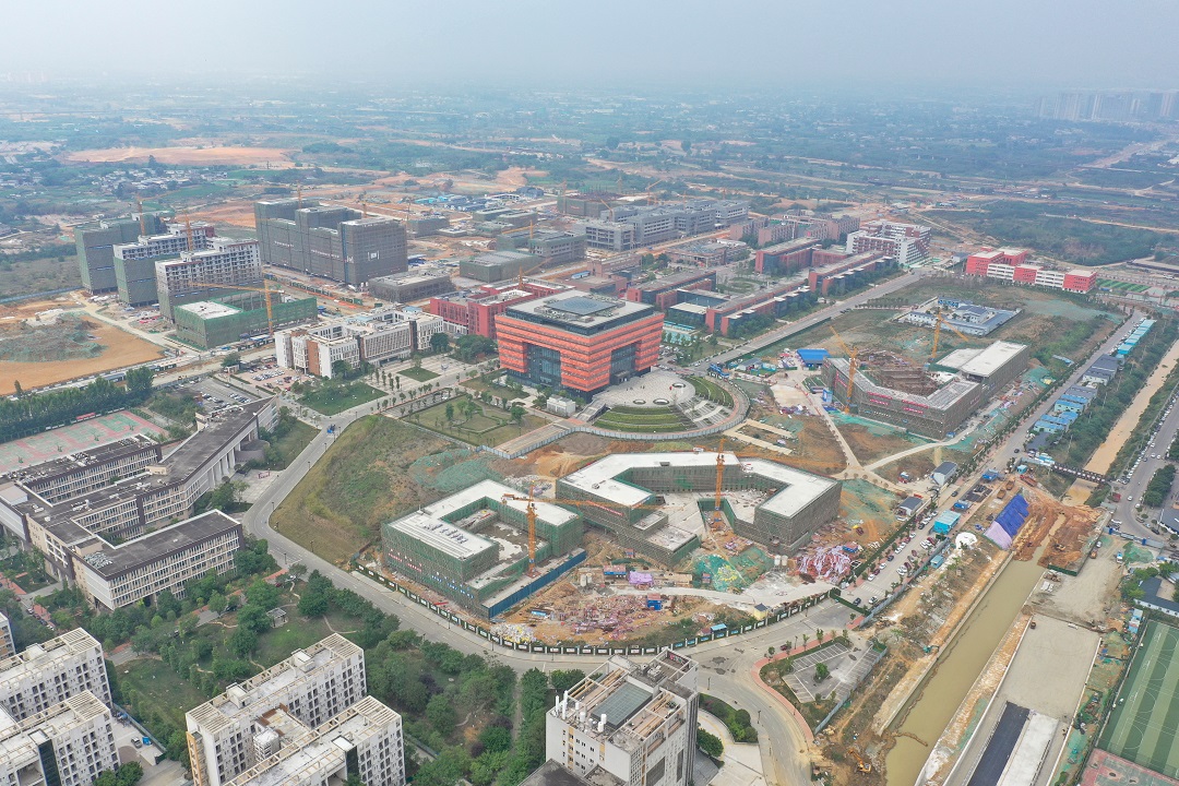 第31屆世界大學(xué)生夏季運(yùn)動(dòng)會(huì)大運(yùn)村建設(shè)項(xiàng)目